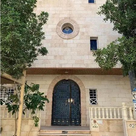 دار ورد قريب للحرم Daire Medine Dış mekan fotoğraf